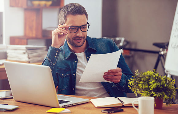 Top 5 Tips for Choosing a Payroll Provider