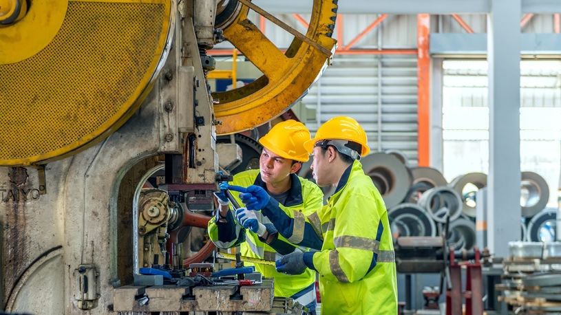 How ERP and HCM Integration Builds Operational Resiliency in Manufacturing