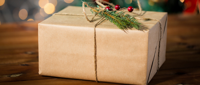 A Mini-Guide for Handling Holiday Bonuses and Gifts A Mini-Guide for Handling Holiday Bonuses and Gifts