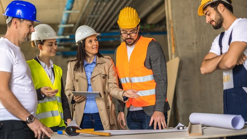 How Transparent Leadership Builds Trust in Construction Teams