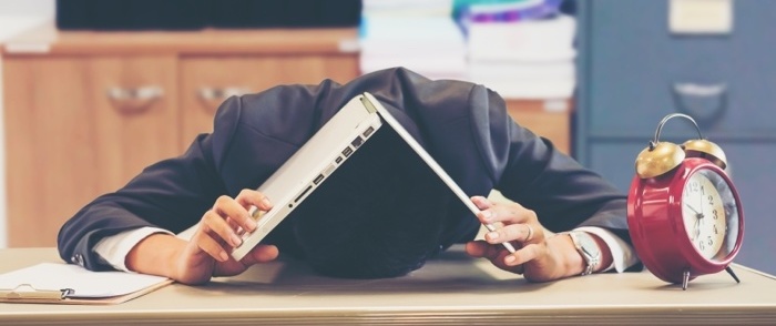 Identify Unengaged Employees: What to Look For and How to Help Identify Unengaged Employees: What to Look For and How to Help
