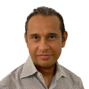 Headshot of Abhi Chaki