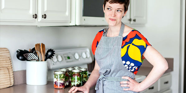 Laura Axelson, Dinner Belle